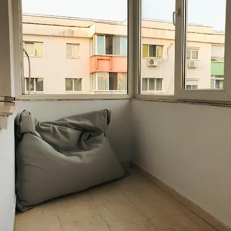 New Aviatiei Business District Modern Flat With Free Netflix *